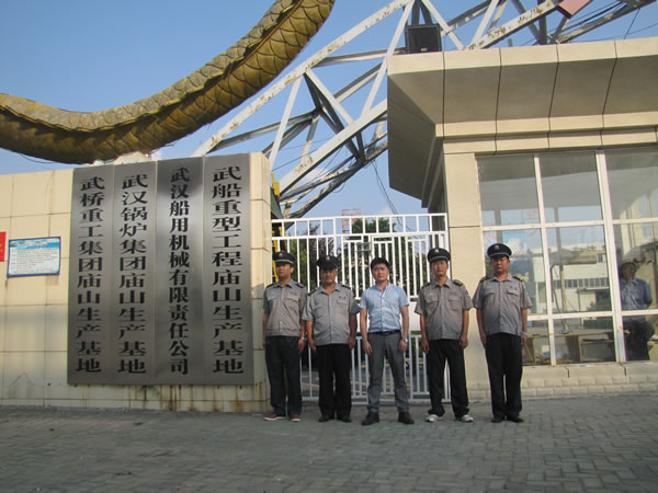武漢深寶華保安公司的保安員工作細(xì)心，服務(wù)非常的好